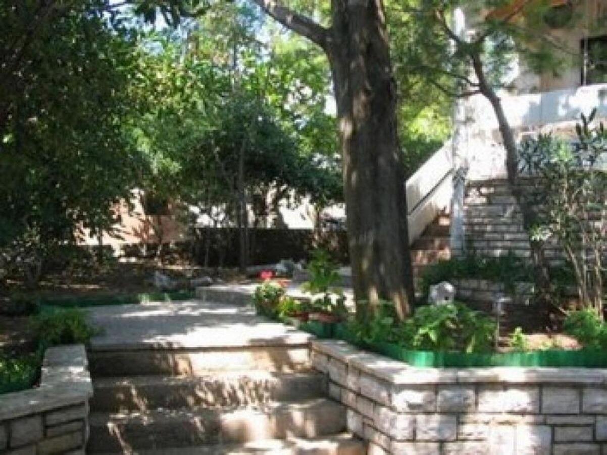 Apartment Gordana Kosljun ภายนอก รูปภาพ